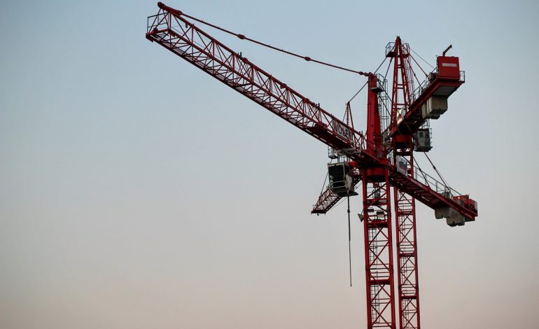 OSHA-compliant crane inspection checklist and safety guidelines