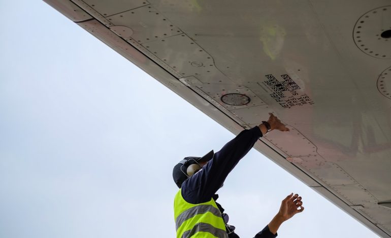 Photo crane inspection certification
